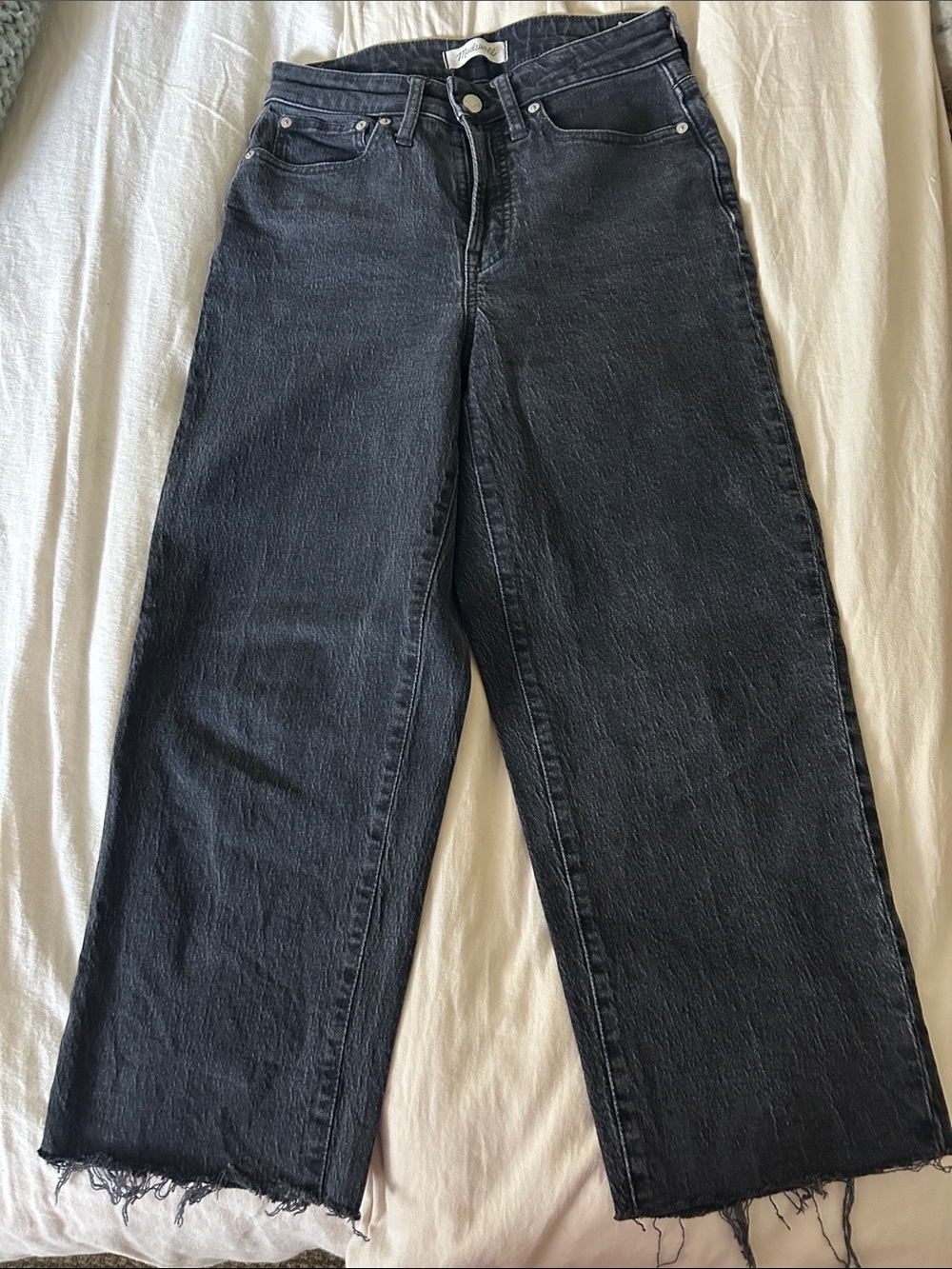 Madewell Black Wide-Leg Cropped Raw Hem Jeans